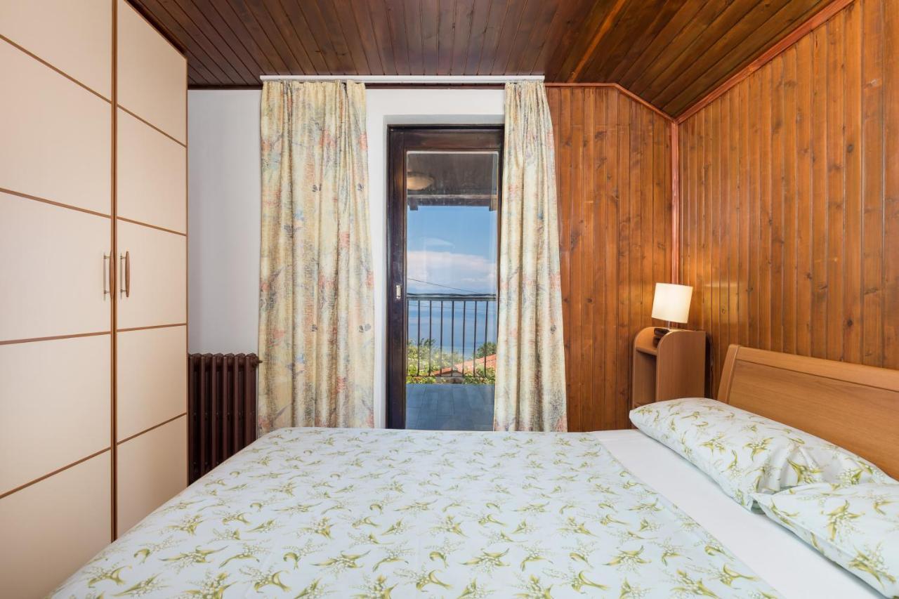 Villa House Obrs Mošćenička Draga Esterno foto