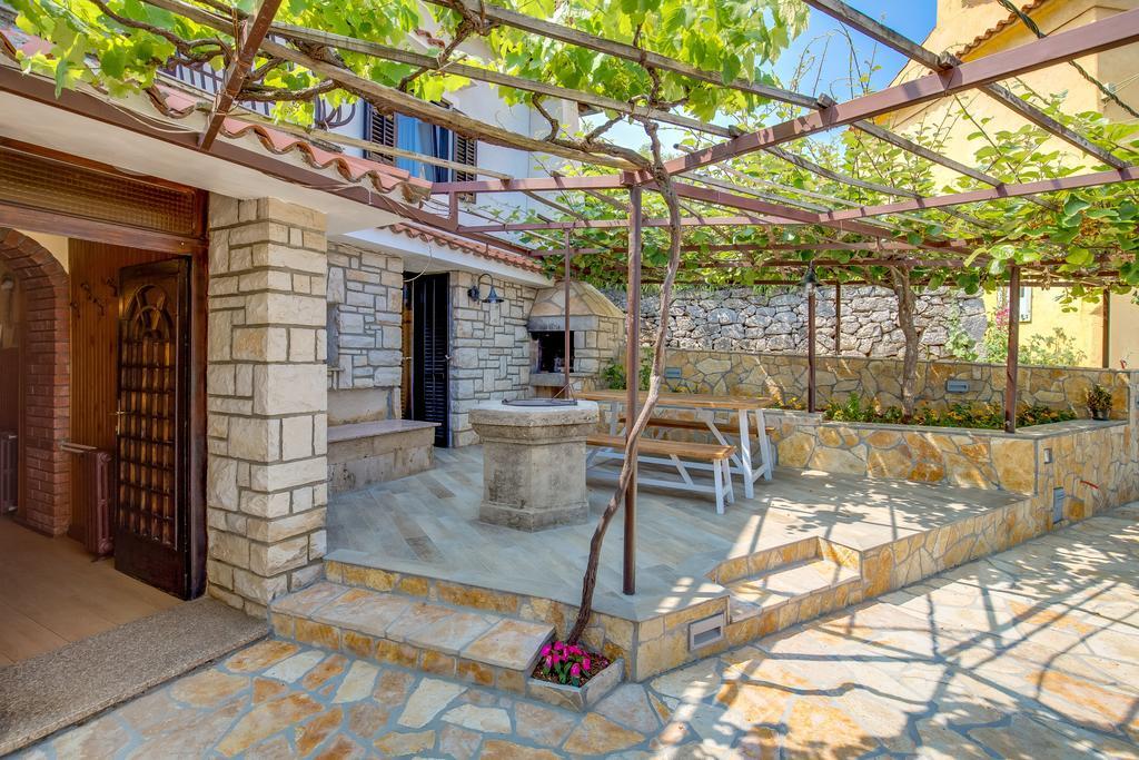 Villa House Obrs Mošćenička Draga Esterno foto
